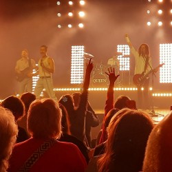Fotos The Best of Queen performed by Break Free in Cloppenburg am 26.10.2023