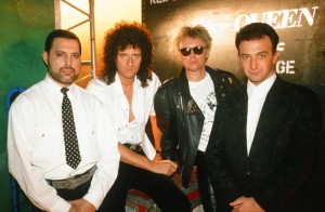 Queen: The Miracle Collector's Edition - Press Shot
