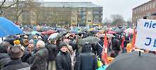 Demo gegen Rechts auf dem Platz der Wiedervereinigung in Krefeld am 03.02.2024