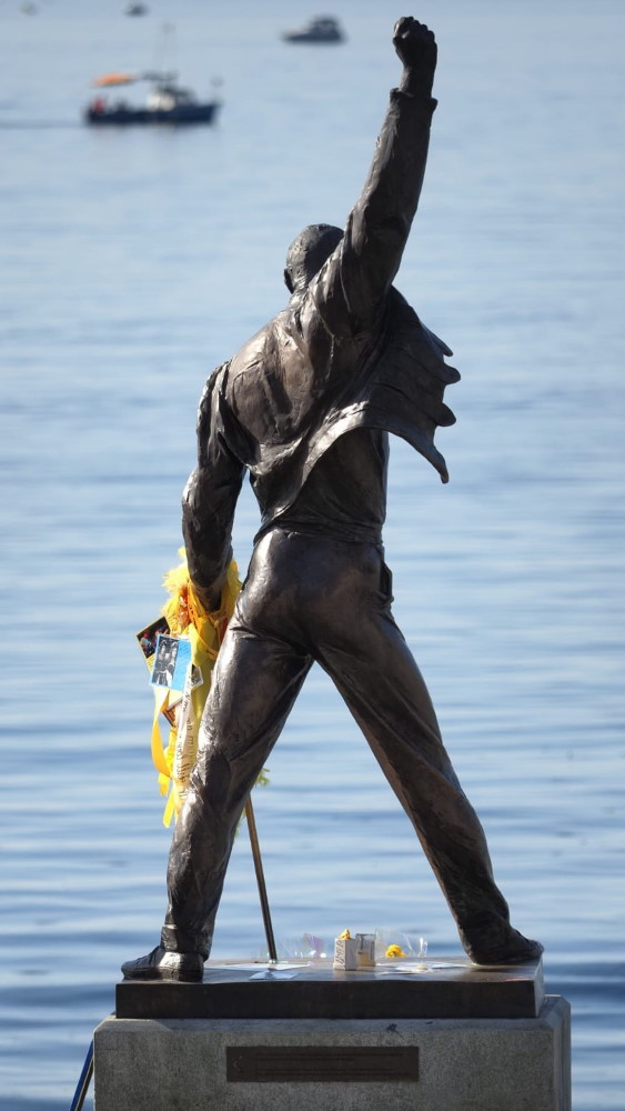 Foto Freddie Mercury Statue